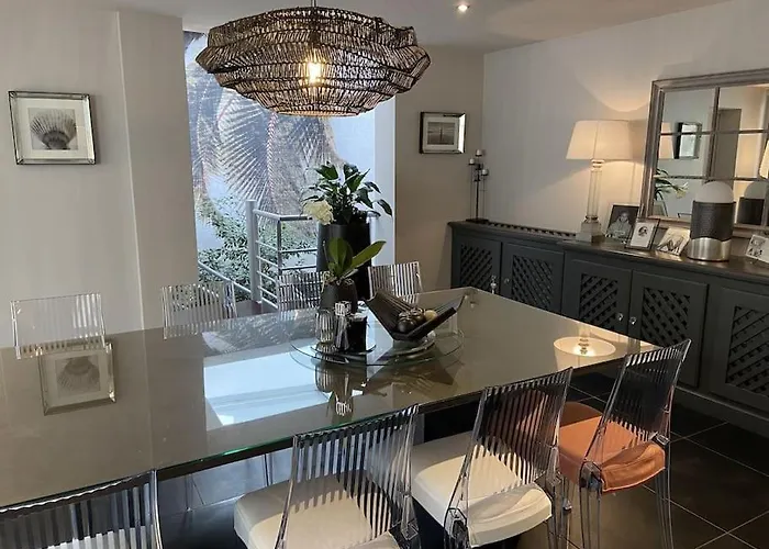 ヴィラ Maison De 250 M2 Avec A