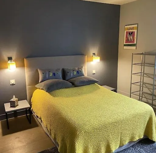 Maison De 250 M2 Avec A ヴィラ *