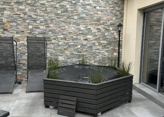 Maison De 250 M2 Avec A ヴィラ *